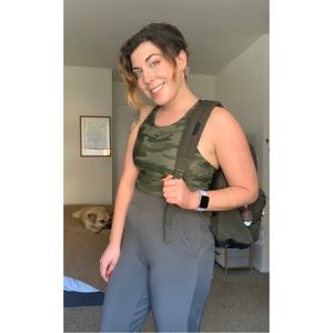 Camo racerback workout top 🏋️‍♀️